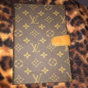 Louis Vuitton agenda cover